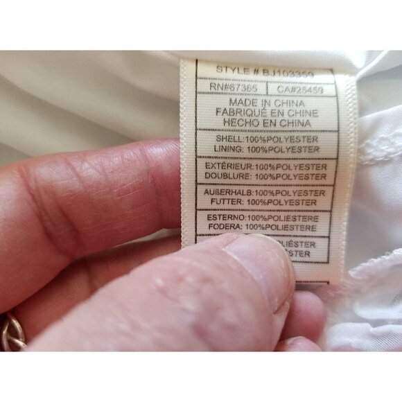 BB Dakota Romper Ivory Swiss Dot Long Sleeve Wrap Top Womens Size Medium - Picture 10 of 10